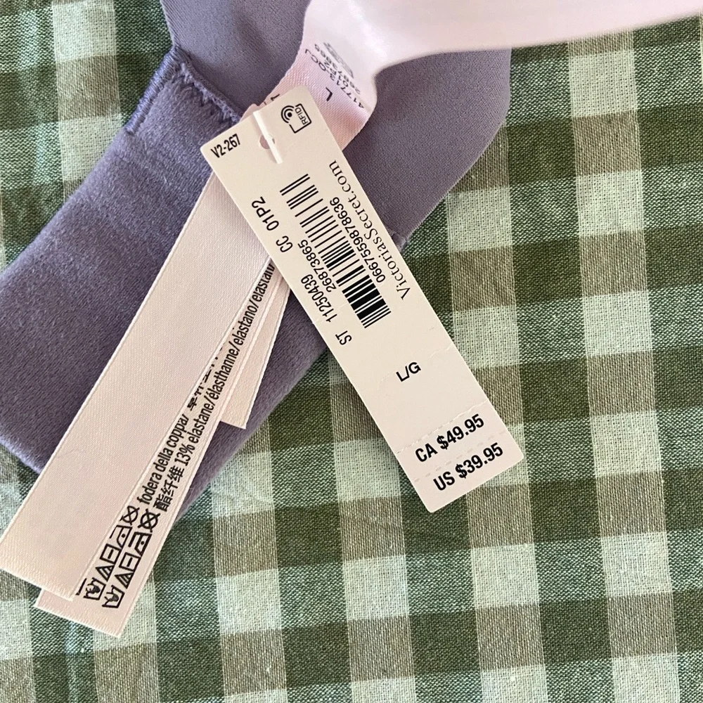 Victoria's Secret lightly lined wireless comfort  Lavender Bra - Picture 3 of 5